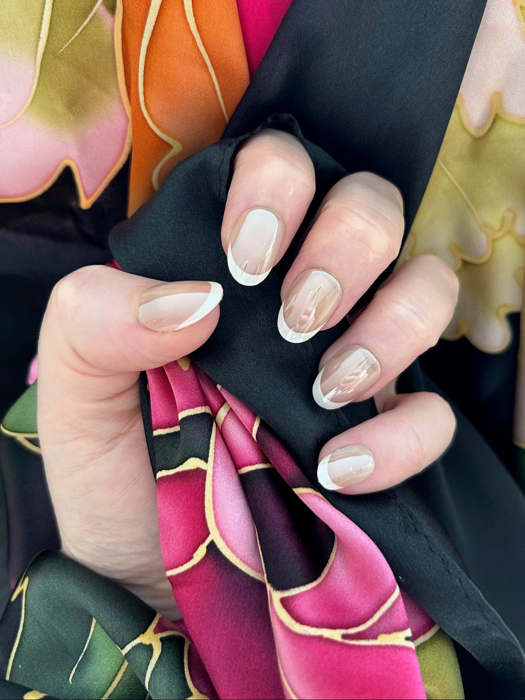 French Glaze Press-On Nails (medium oval)