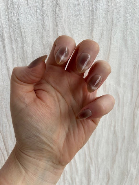 Caramel Latte Press-On Nails (medium almond)