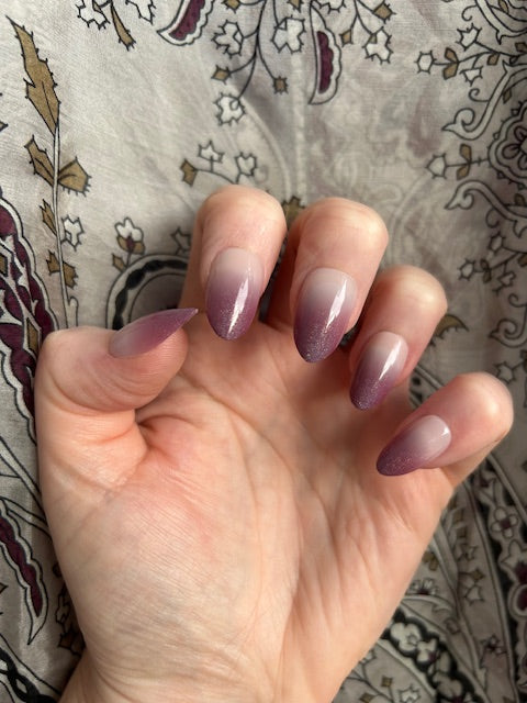 Lavender Haze Press-On Nails (medium almond)