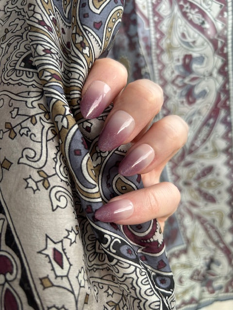 Lavender Haze Press-On Nails (medium almond)