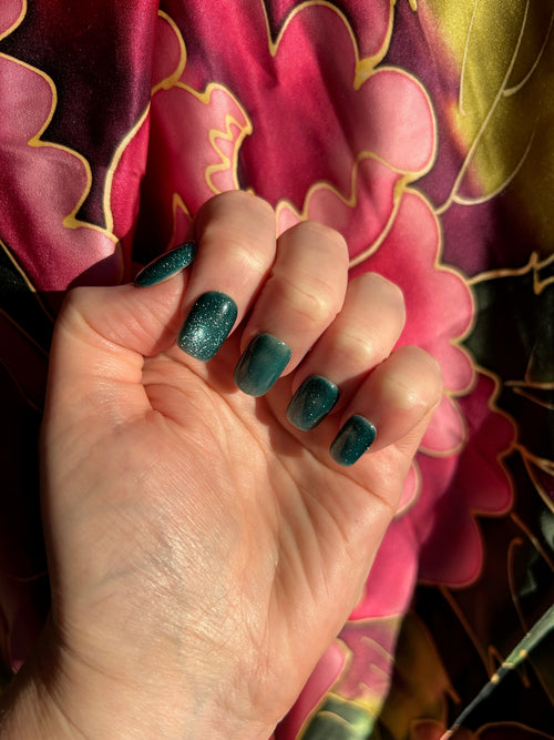 Emerald City Press-On Nails (medium square)
