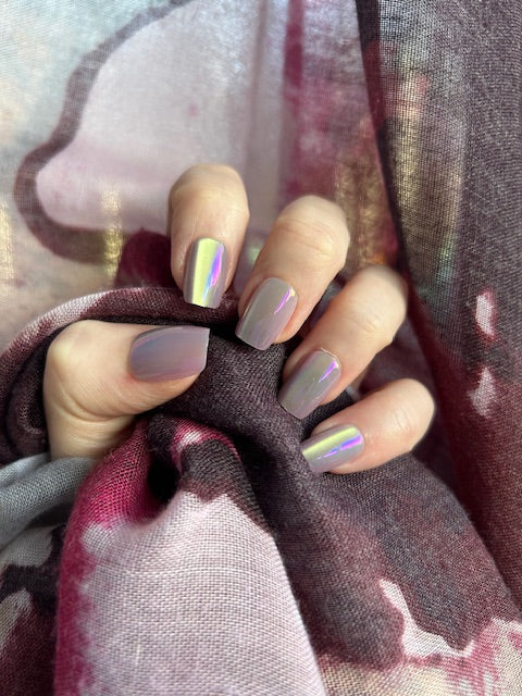 Lavender Glow handmade Press-On Nails (short square) - MEDIUM NAIL SIZE