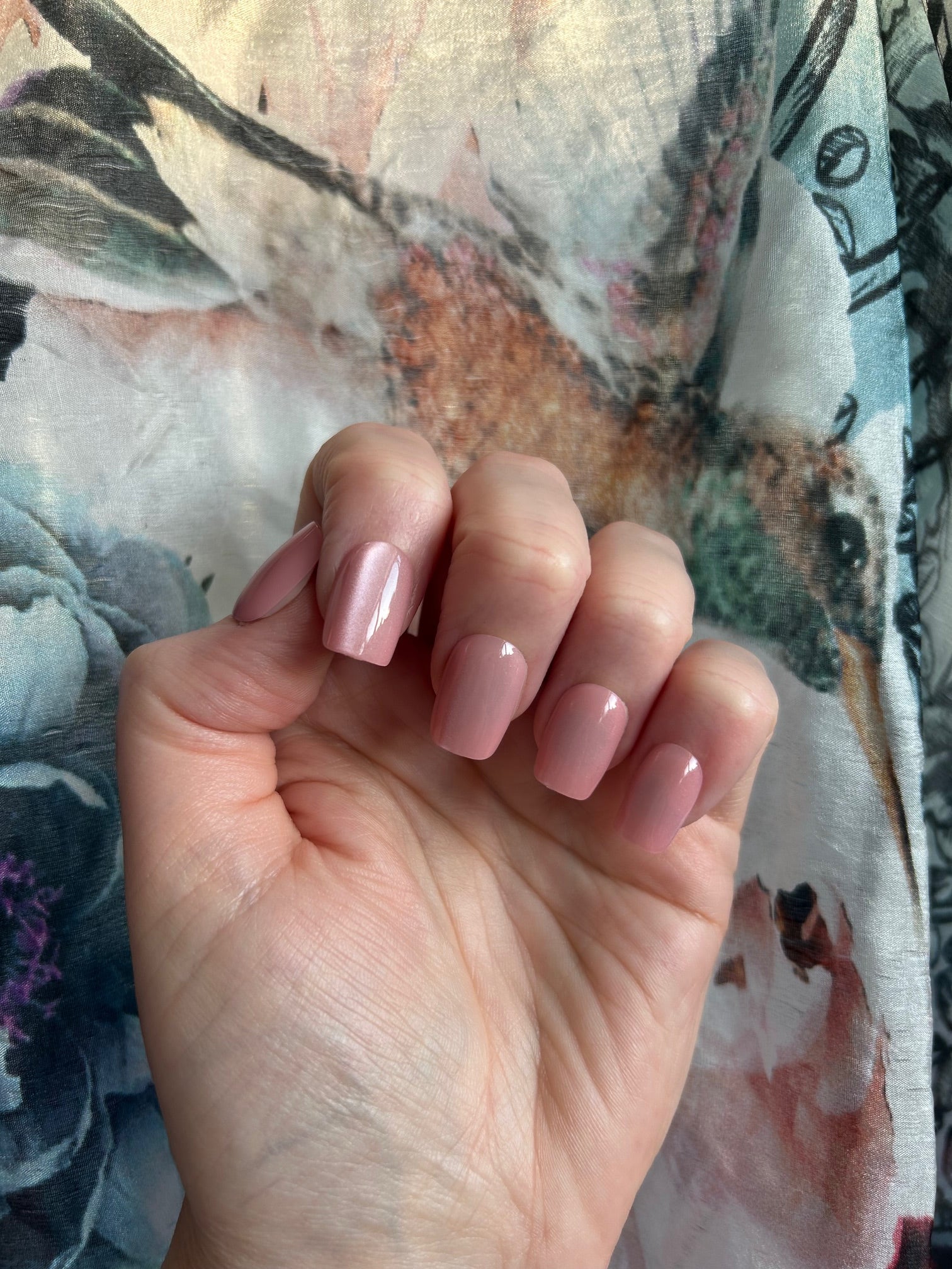 Pink Lemonade Press-On Nails (medium square)