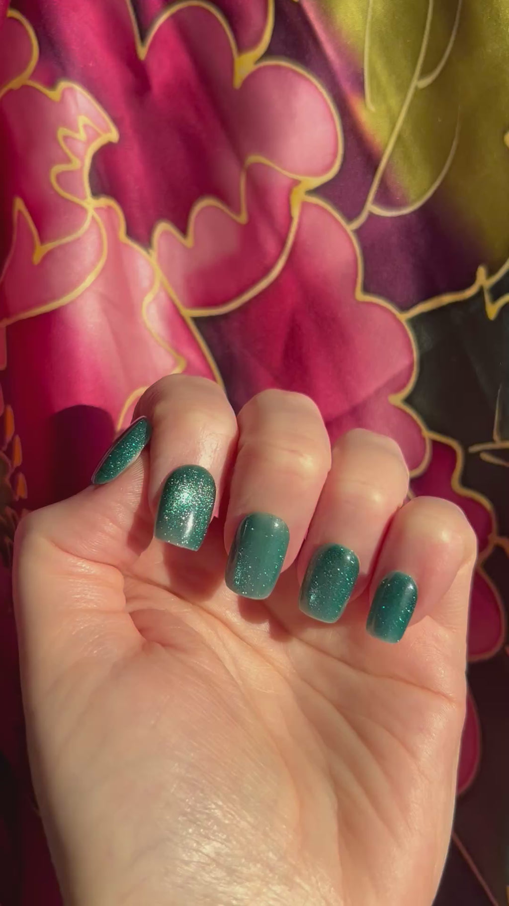 Emerald City Press-On Nails (medium square)