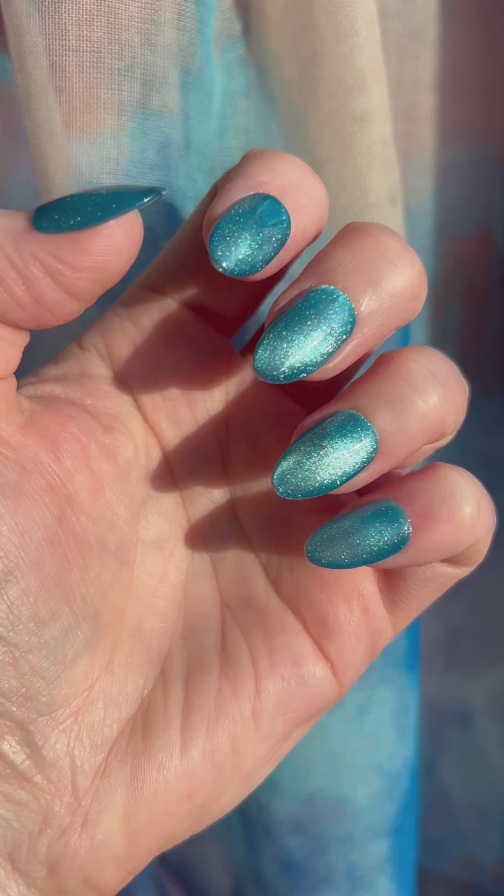 Malibu handmade Press-On Nails (medium almond) - LARGE NAIL SIZE