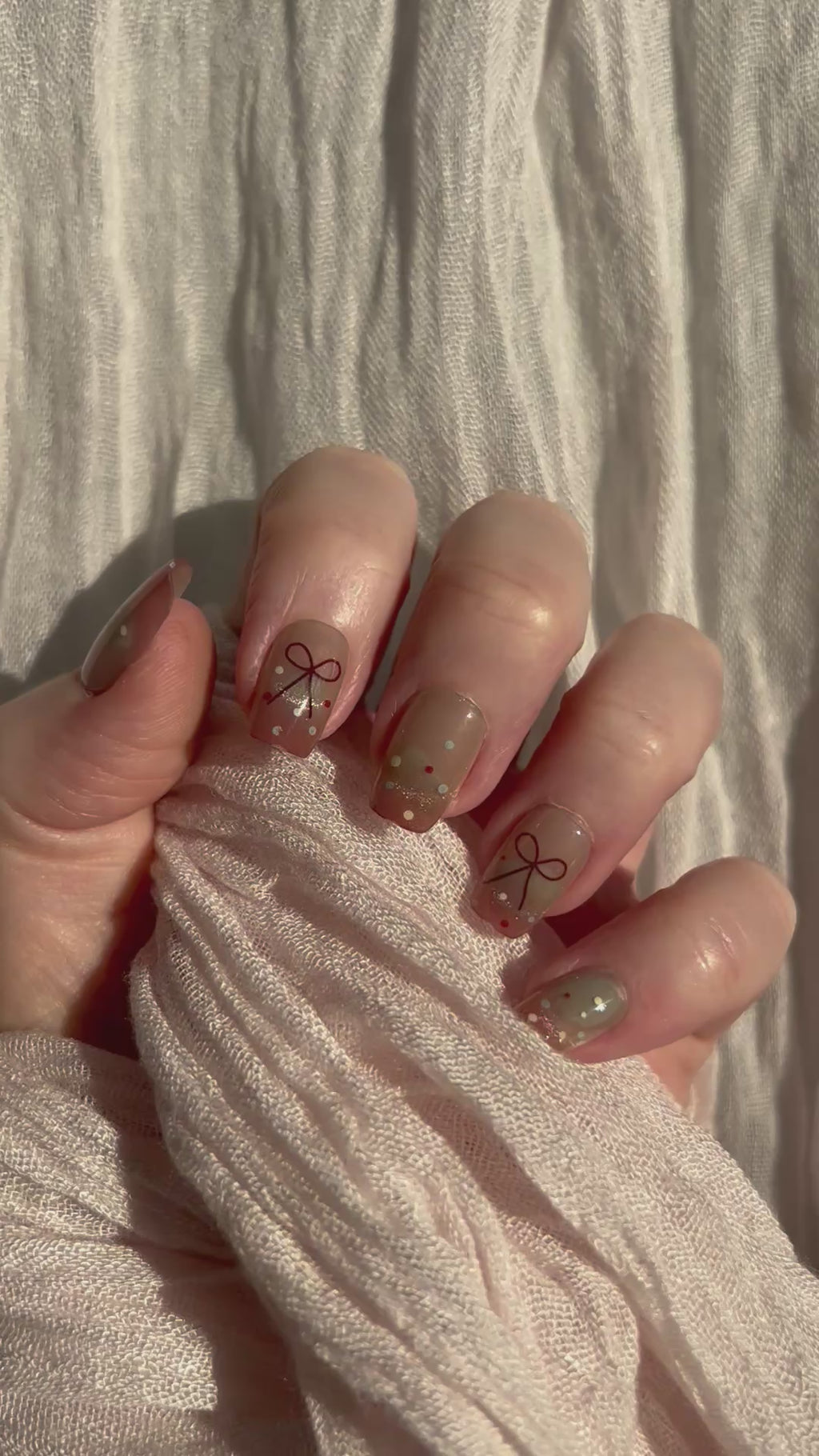 Bow Pop handmade Press-On Nails (short square) - SMALL NAIL SIZE