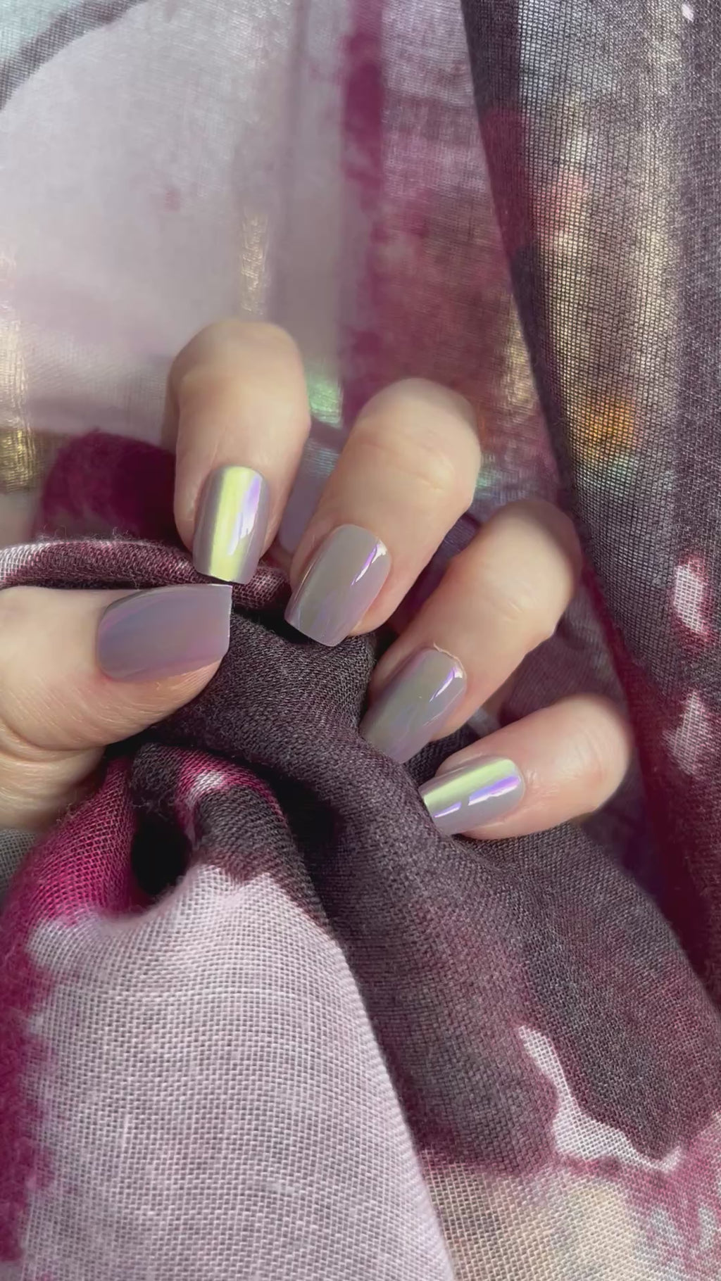 Lavender Glow handmade Press-On Nails (short square) - MEDIUM NAIL SIZE