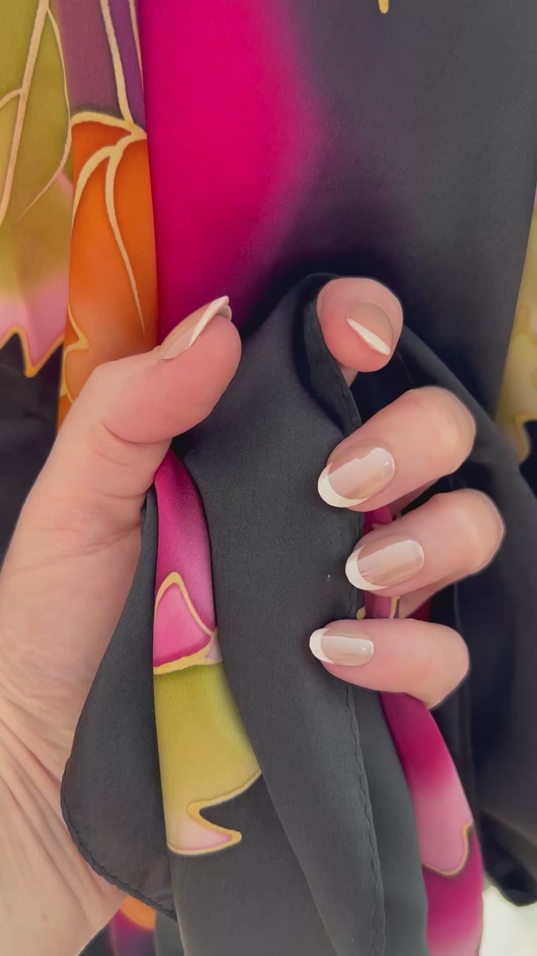 French Glaze Press-On Nails (medium oval)